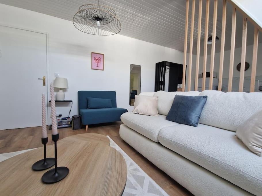 Studio Cosy Coeur De Ville Angers Exterior foto